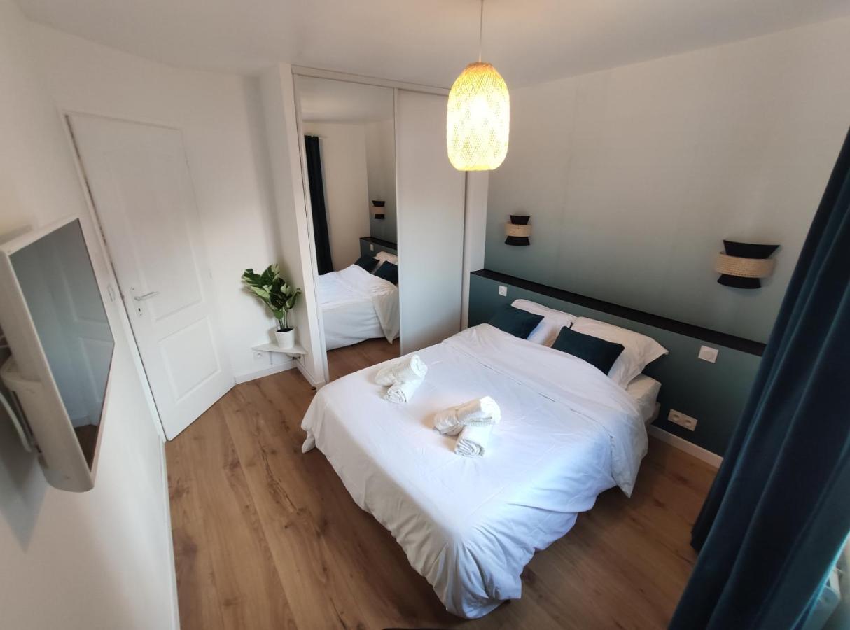 L'Emeraude - Logement Tout Confort - Wifi - Parking - Centre Ville Apartment Vannes Bagian luar foto